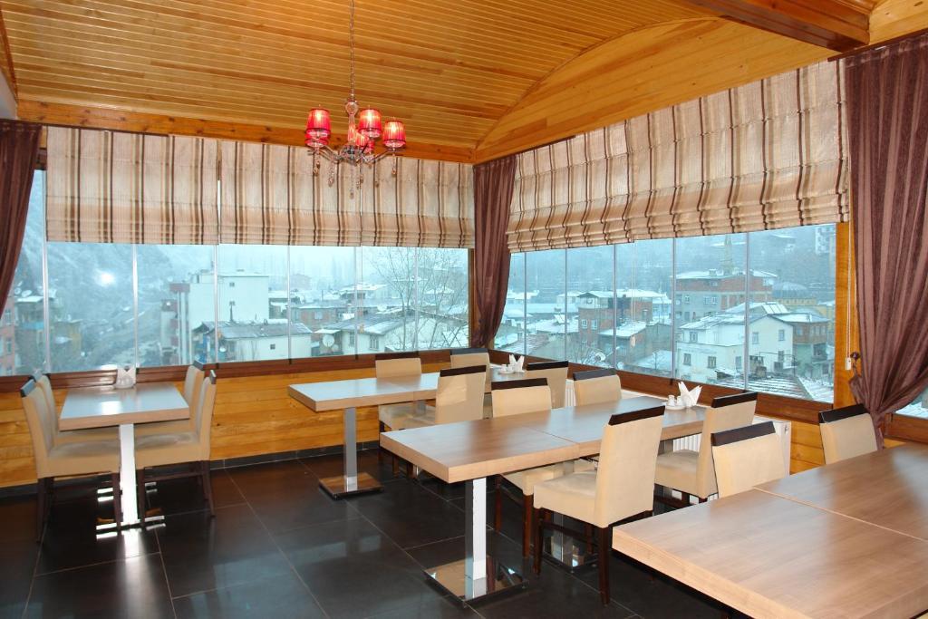 Hotel Almatur Yusufeli Ngoại thất bức ảnh